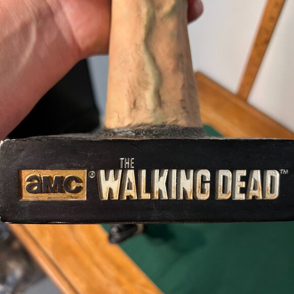 The Walking Dead AMC Zombie Hand Table Lamp w Shade - DEADSTOCK - Picture 7 of 8